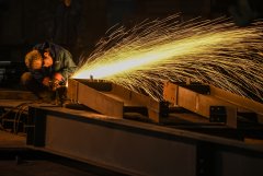 钢布局行业该当承继前辈诚信为商